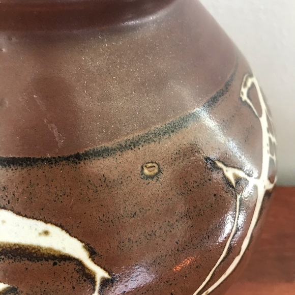 Vintage Japanese studio pottery ceramic wabi sabi fish vase - Picture 8 of 12